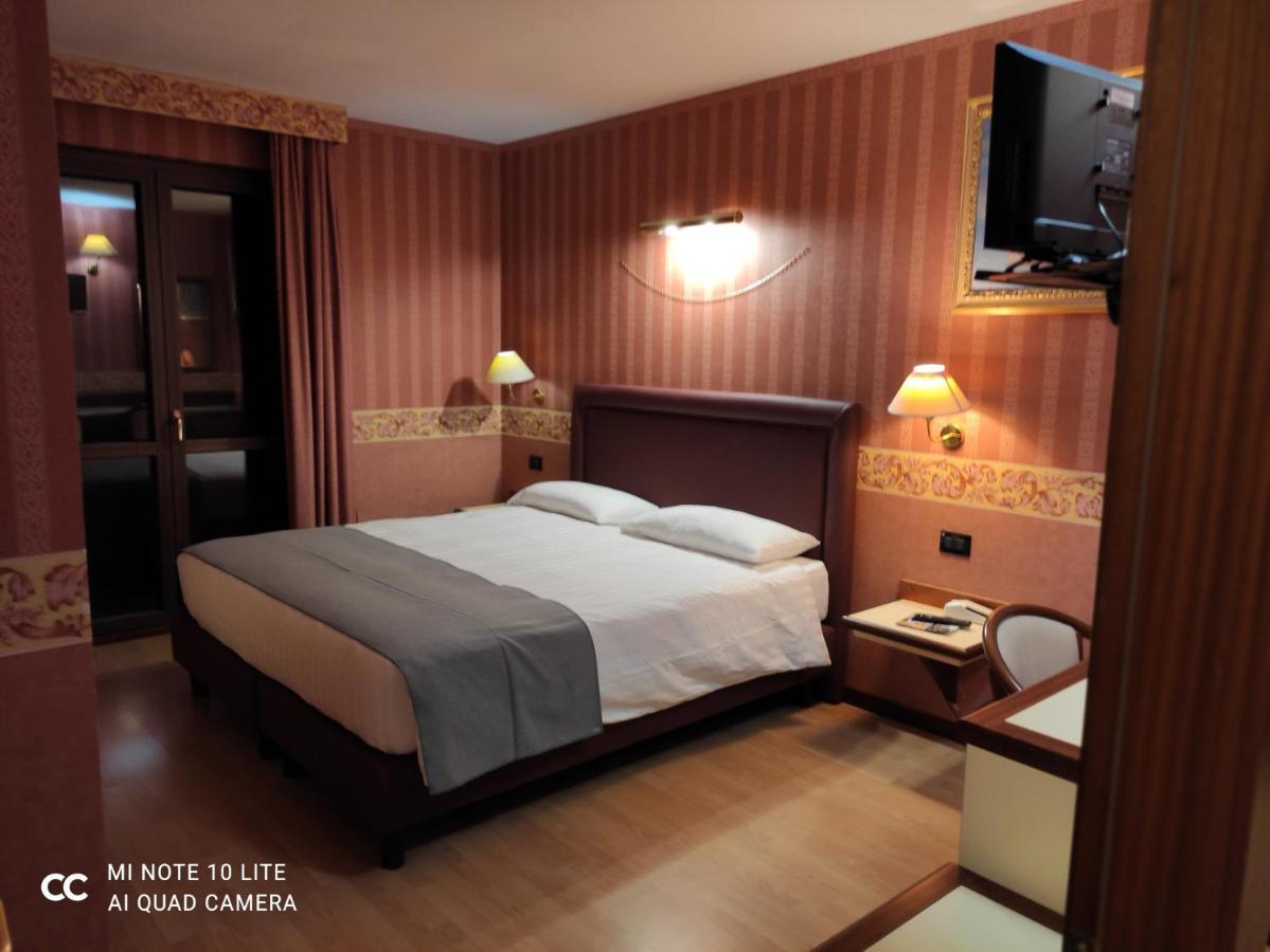 Val Del Rio Hotel 3*